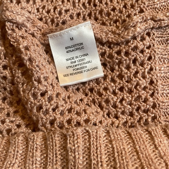 Pink Rose Dusty Pink Long Sleeve Top, Size Medium - Picture 6 of 7